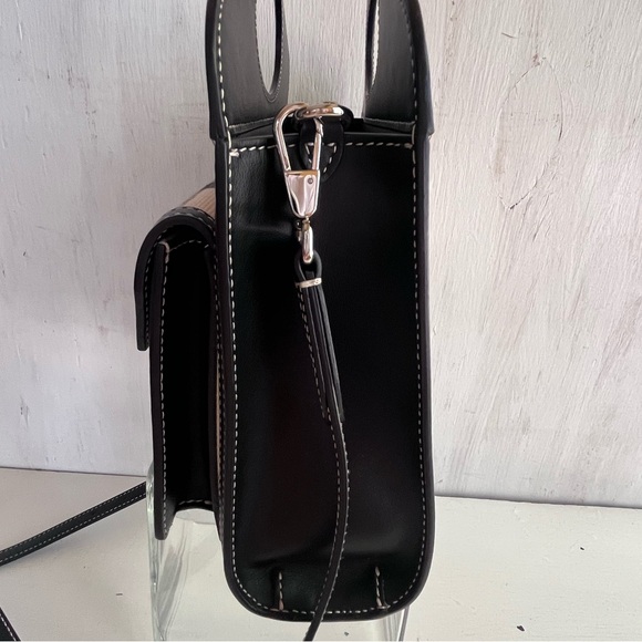 BURBERRY Check Jacquard Pocket Bag - Picture 9 of 17